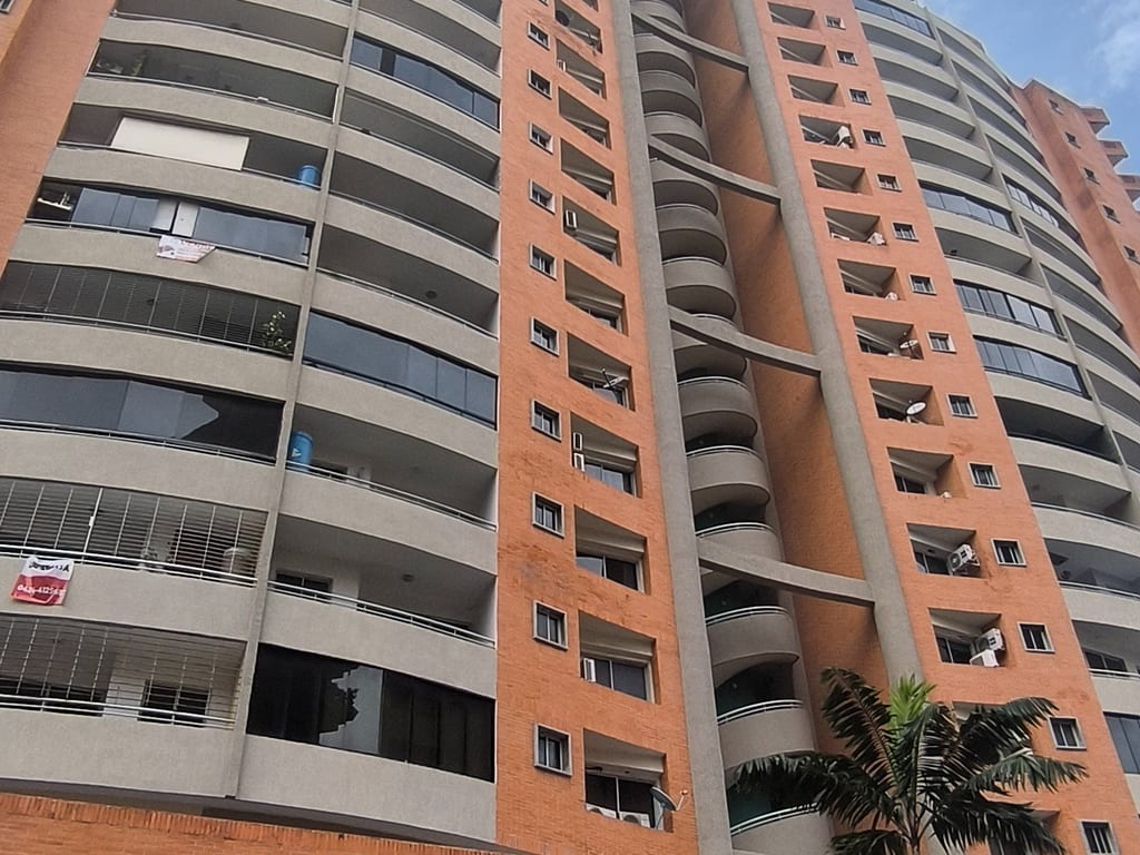 Apartamento en Parroquia Urbana San José, Valencia - 1