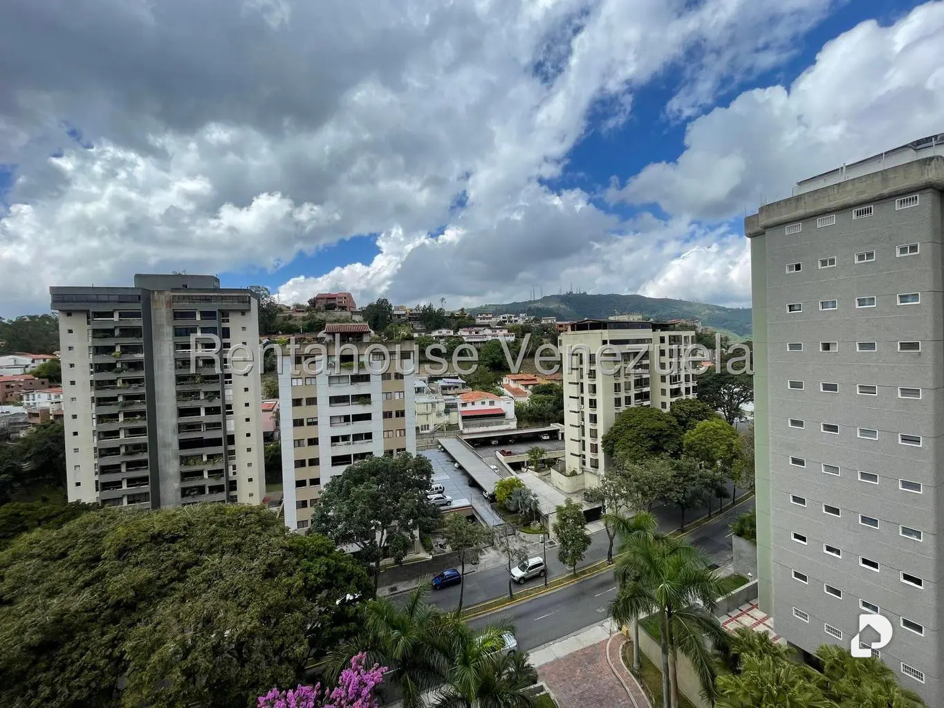 Apartamento en Los Naranjos (del Cafetal), Caracas – 35