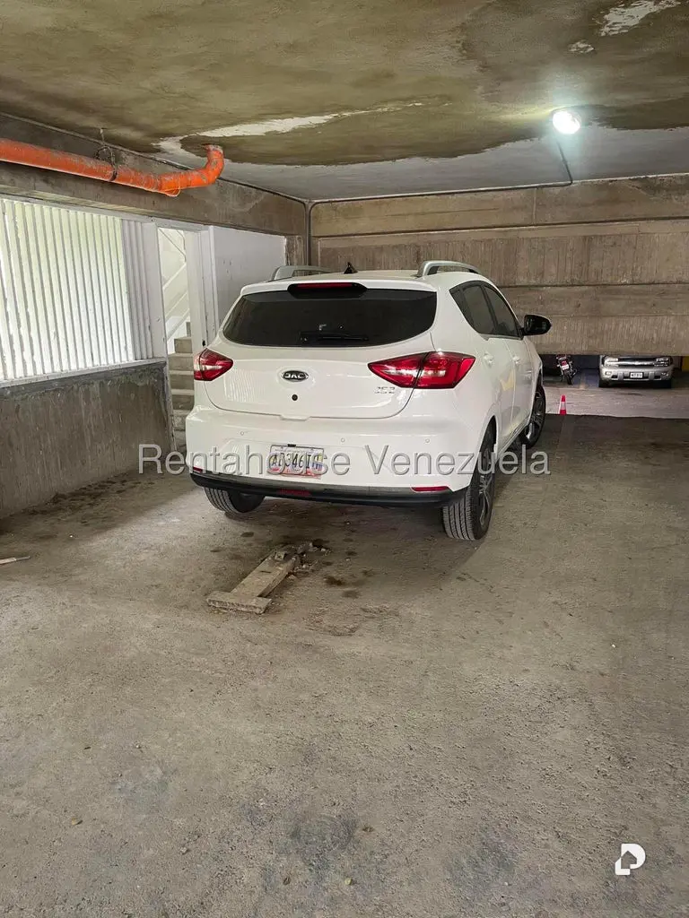Apartamento en Los Naranjos (del Cafetal), Caracas – 40