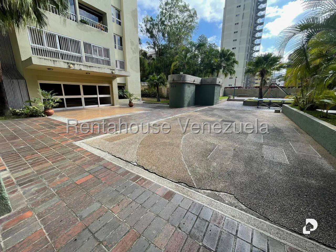 Apartamento en Los Naranjos (del Cafetal), Caracas – 37