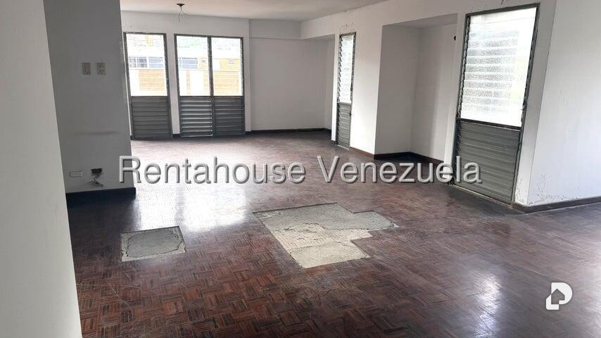 Apartamento en Los Chorros, Caracas – 18