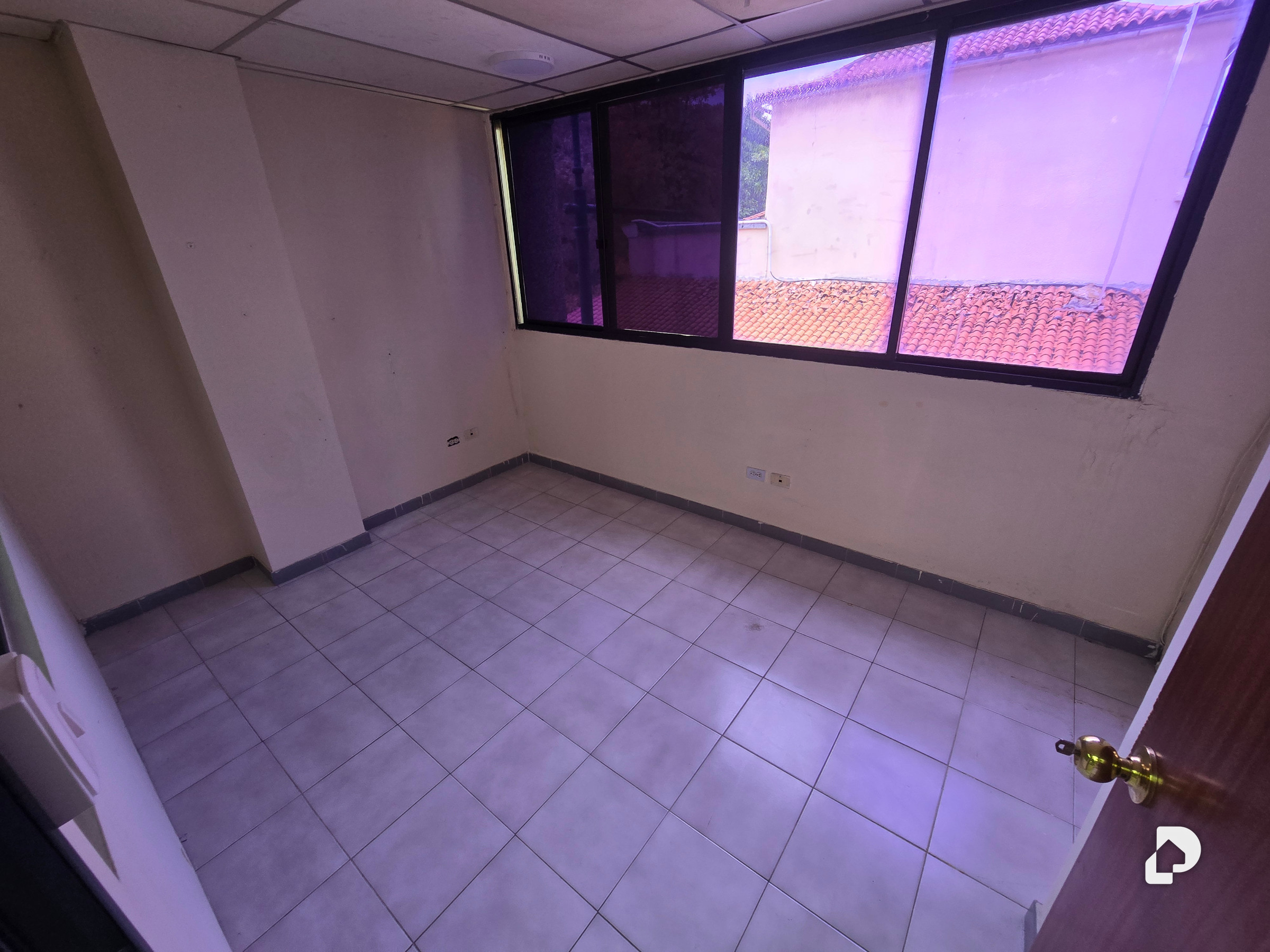 Oficina en Chacao, Caracas – 13