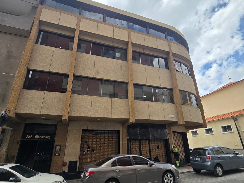Oficina en Chacao, Caracas - 1