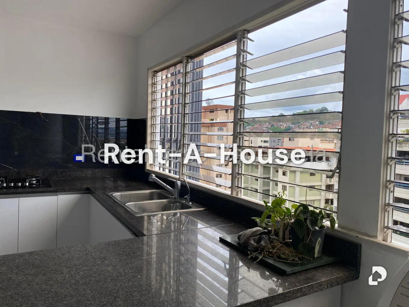 Apartment in Terrazas del Ávila, Caracas – 13