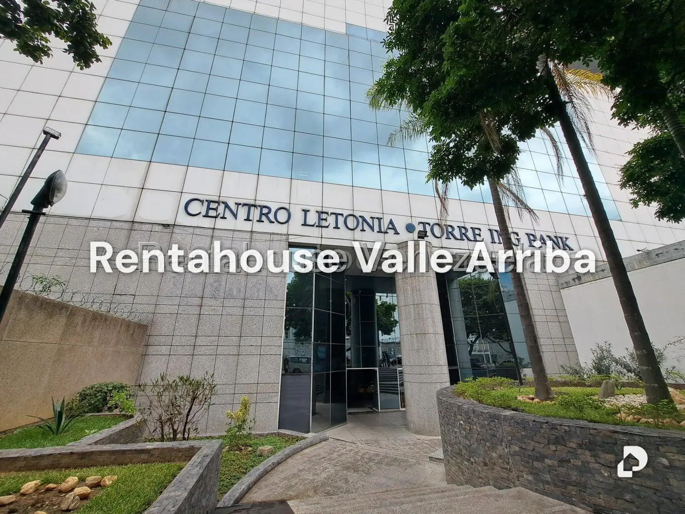 Local comercial en La Castellana, Caracas – 4