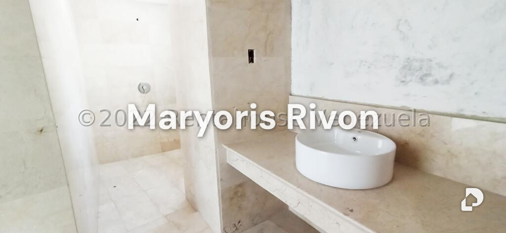 Penthouse en Campo Alegre, Caracas – 22