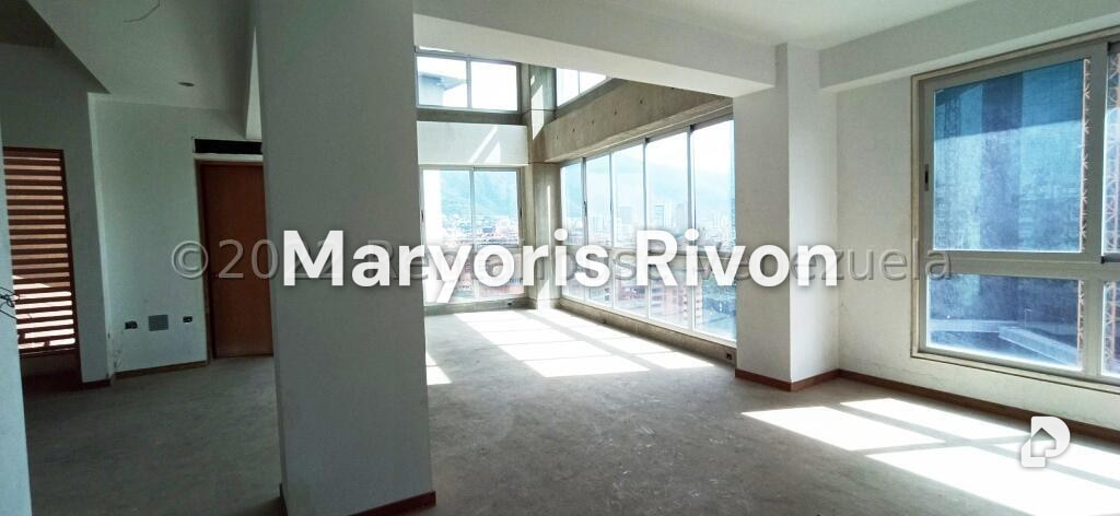 Penthouse en Campo Alegre, Caracas – 16