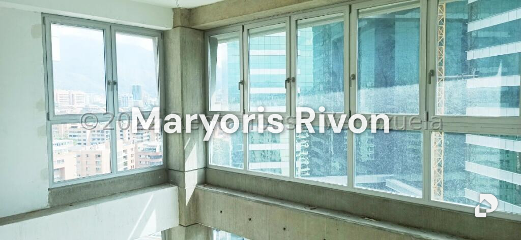 Penthouse en Campo Alegre, Caracas – 34