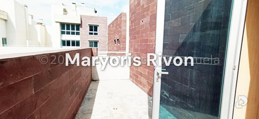 Penthouse en Campo Alegre, Caracas – 32