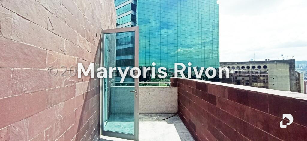 Penthouse en Campo Alegre, Caracas – 33