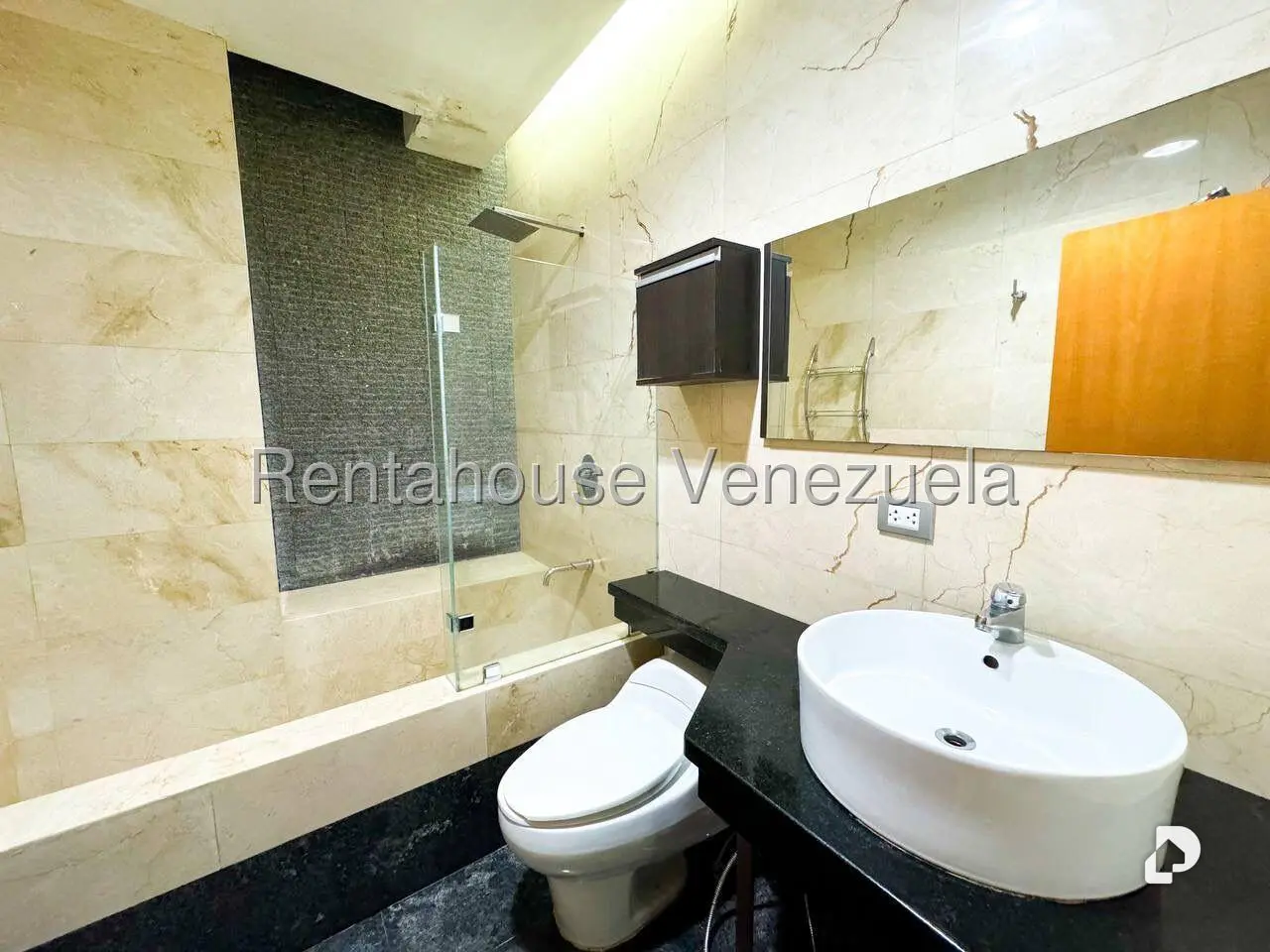 Apartamento en Campo Alegre, Caracas – 15