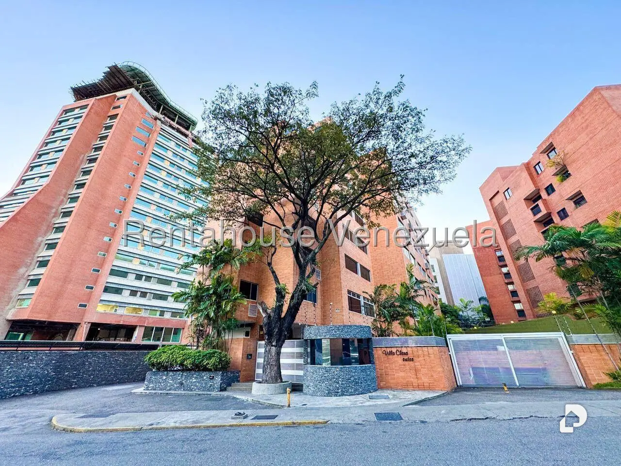 Apartamento en Campo Alegre, Caracas – 23