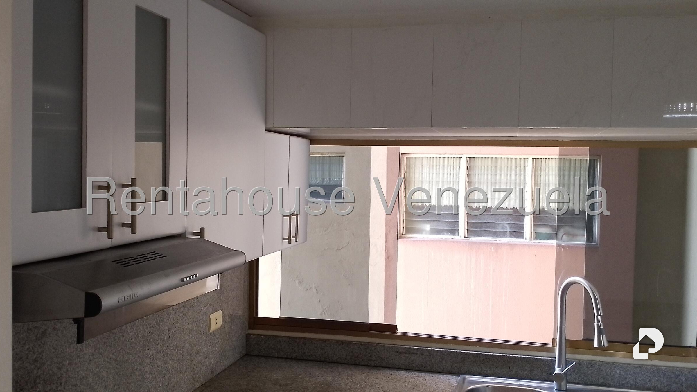 Apartamento en La Urbina, Caracas