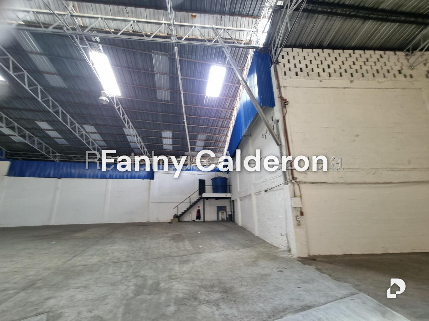Galpón en La Yaguara, Caracas – 16