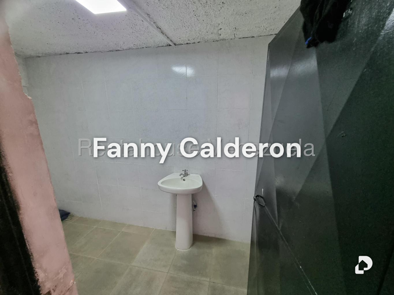 Galpón en La Yaguara, Caracas – 17