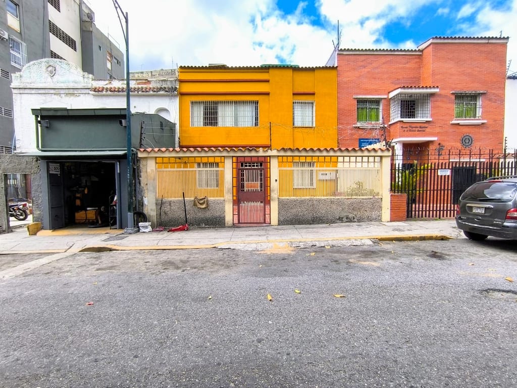 Casa en San Bernardino, Caracas - 1