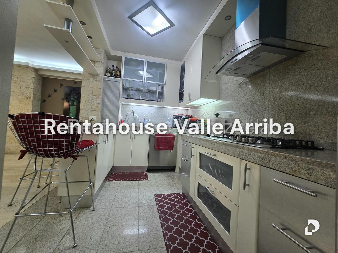 Apartamento en El Rosal, Caracas – 18