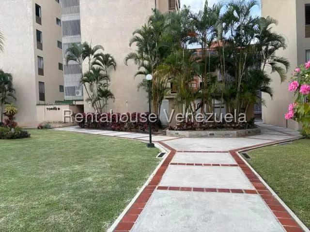 Apartment in Los Samanes, Caracas - 1