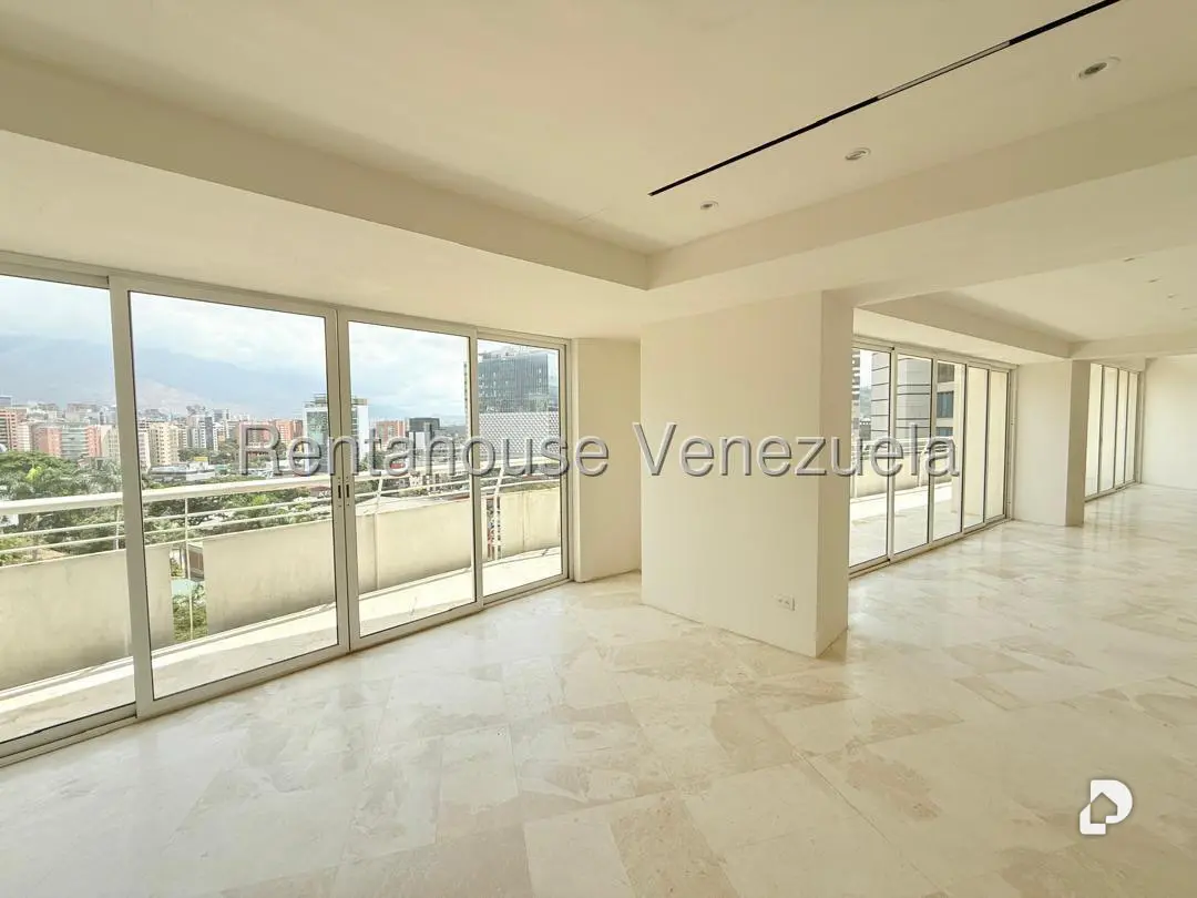 Apartamento en Las Mercedes, Caracas – 3