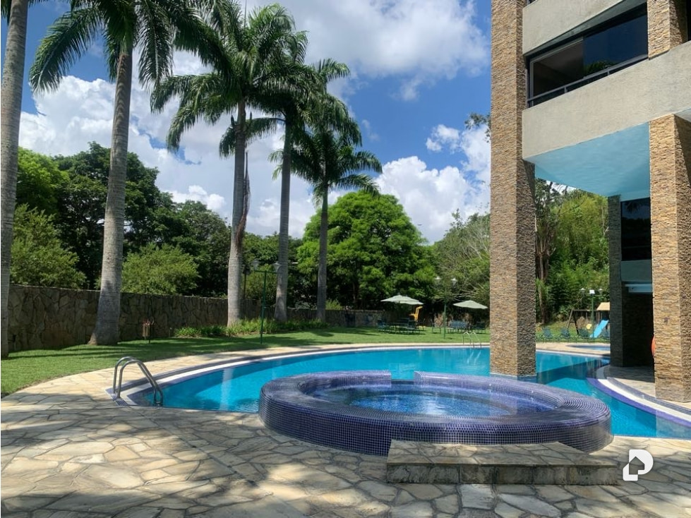 Apartment in La Lagunita, Caracas – 2
