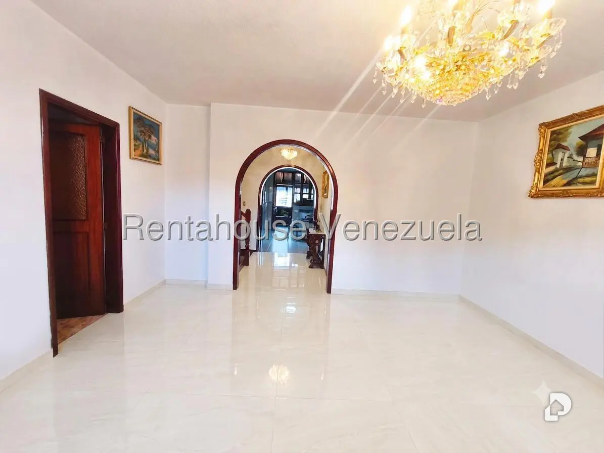Casa en El Marqués, Caracas – 35