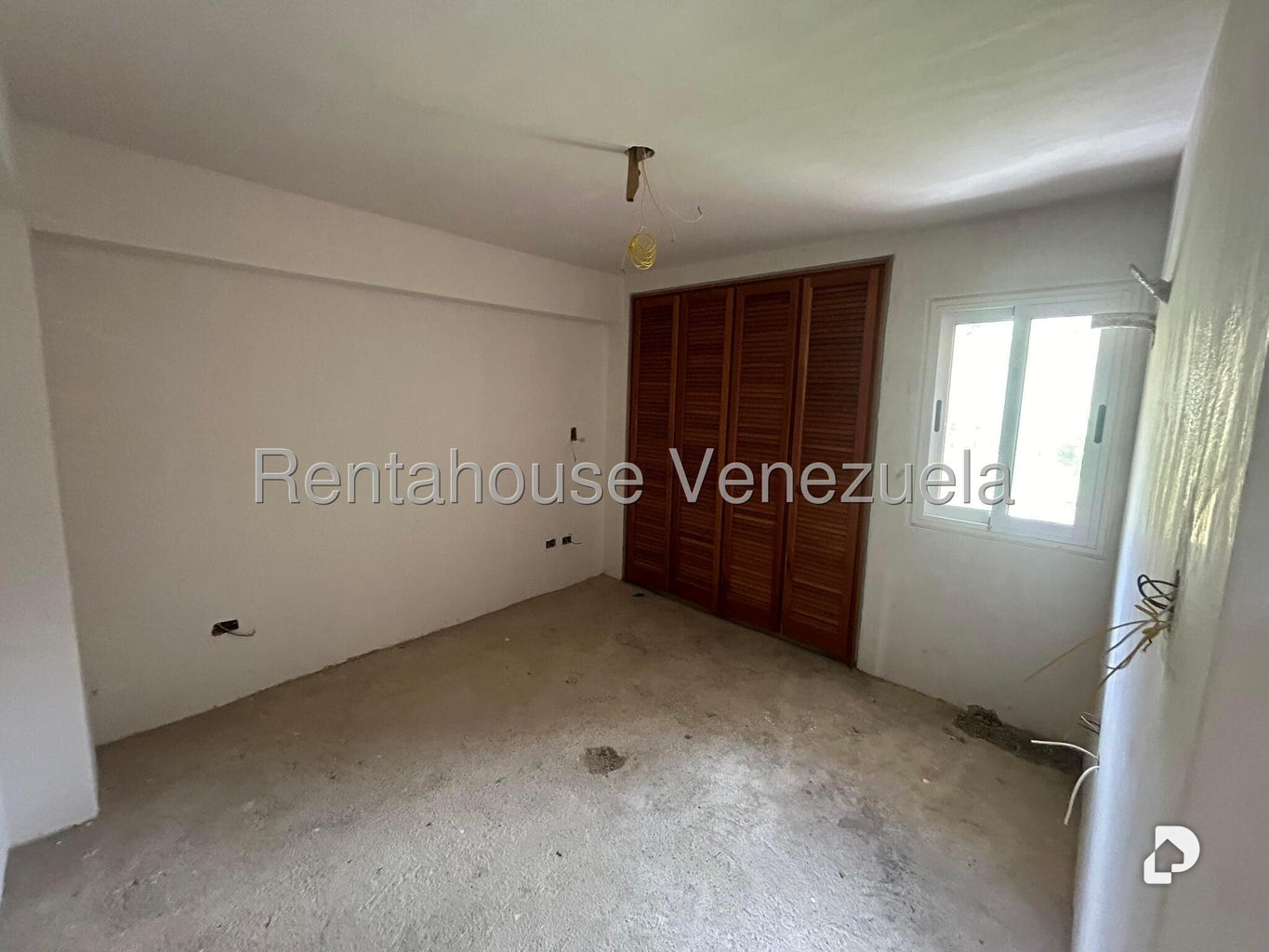 Apartamento en Oripoto, Caracas – 25