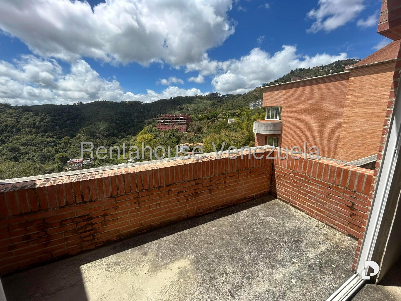 Apartamento en Oripoto, Caracas – 9