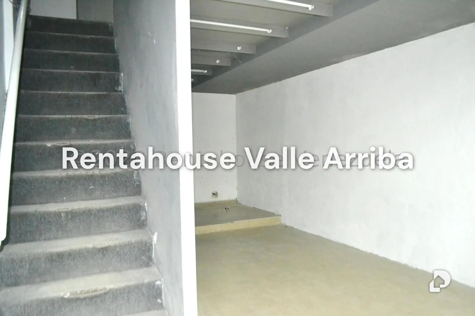 Local comercial en El Cafetal, Caracas – 11