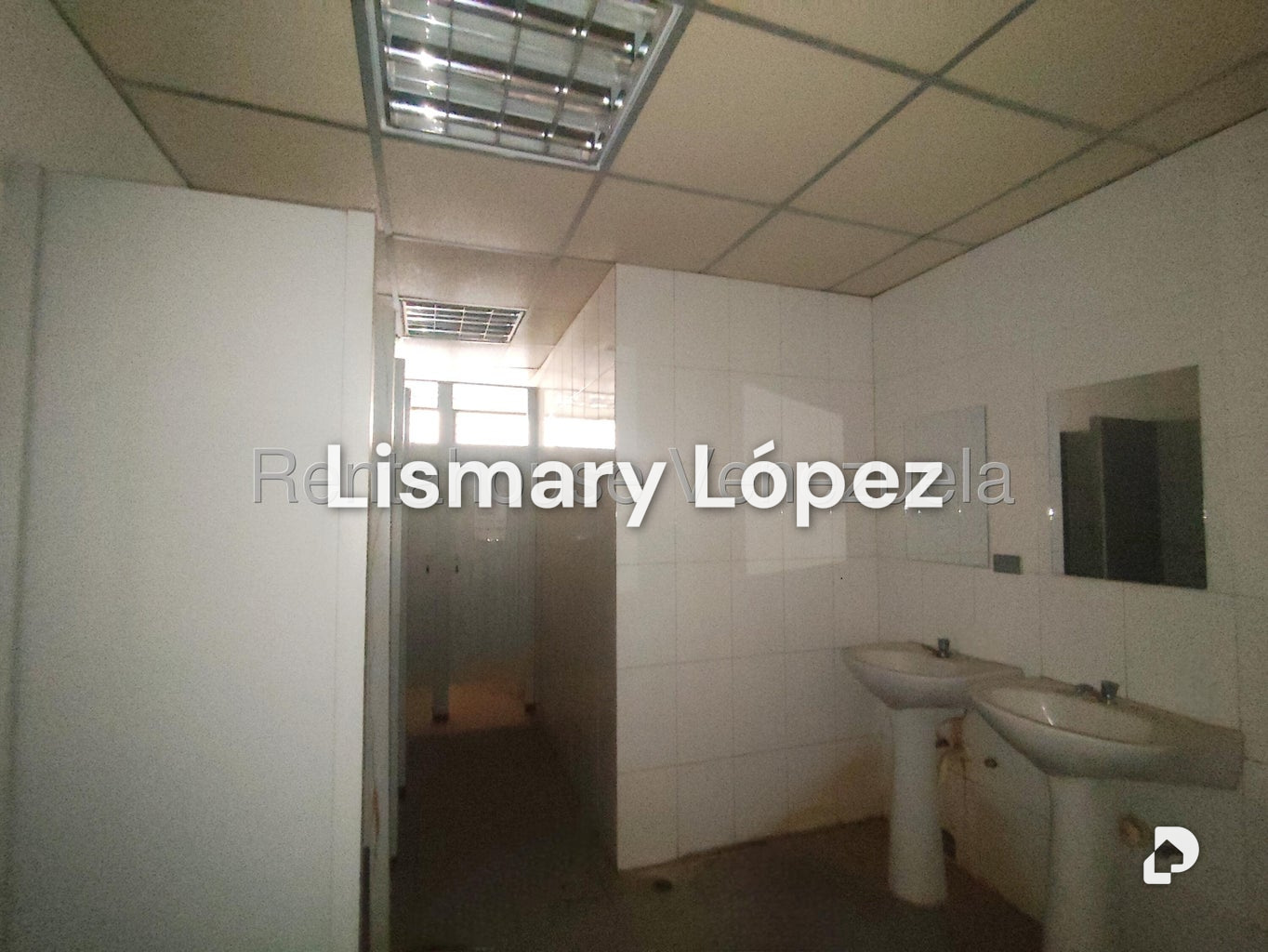Local comercial en Avenida Bella Vista, Maracaibo – 29