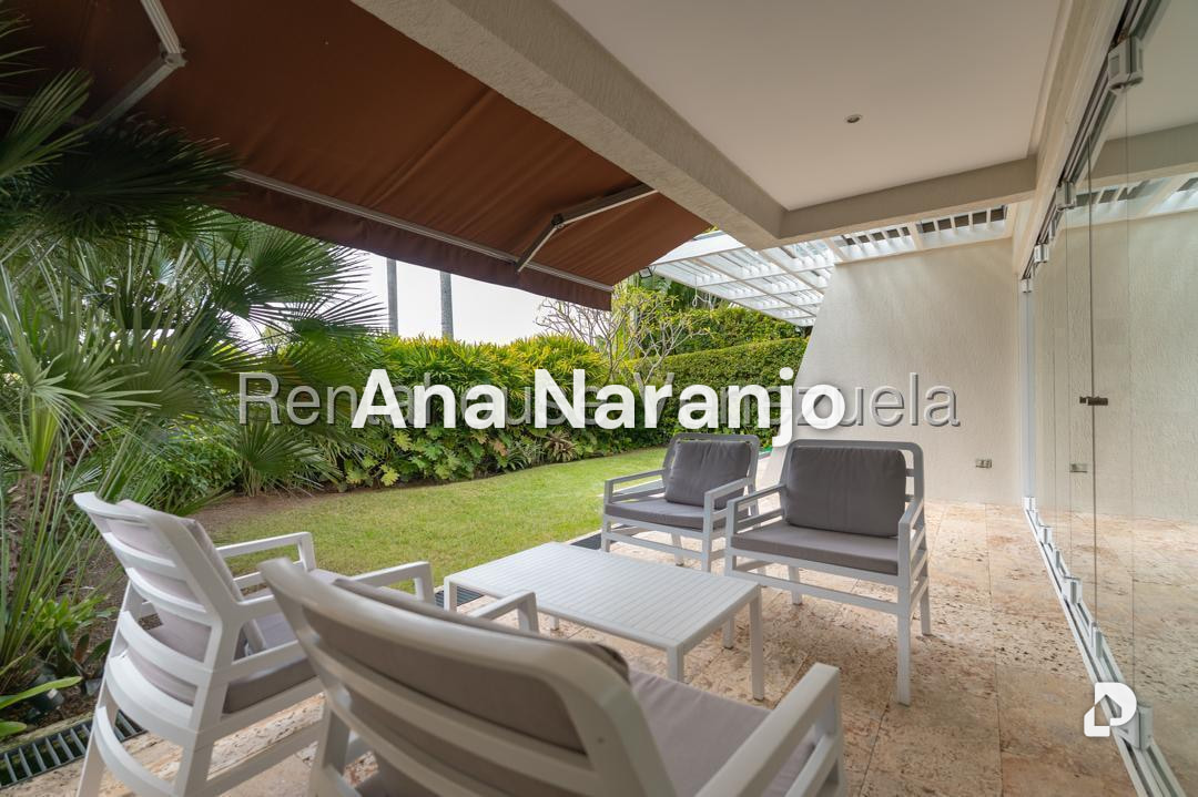 Apartamento en Santa Rosa de Lima, Caracas – 23