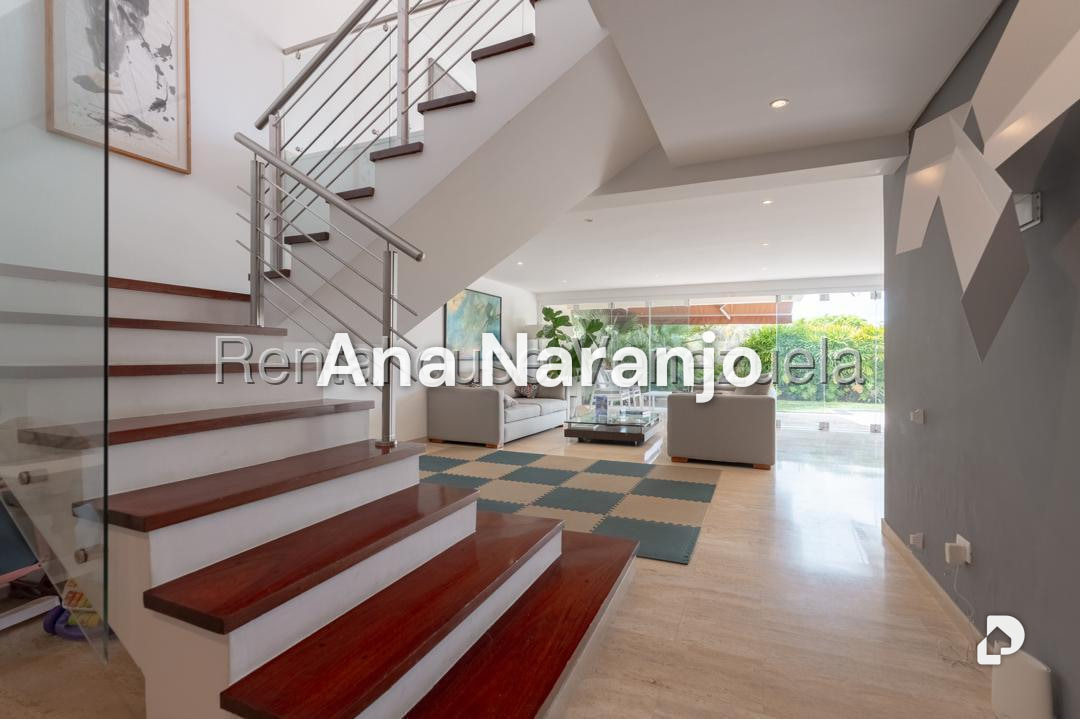 Apartamento en Santa Rosa de Lima, Caracas – 15