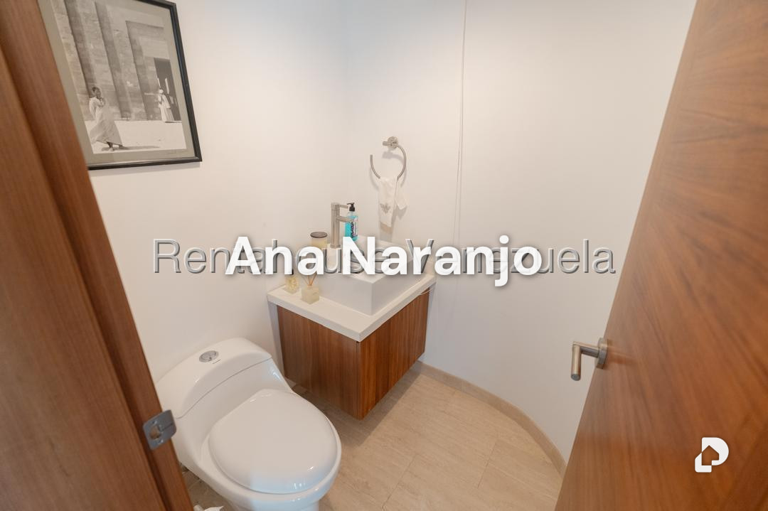 Apartamento en Santa Rosa de Lima, Caracas – 13
