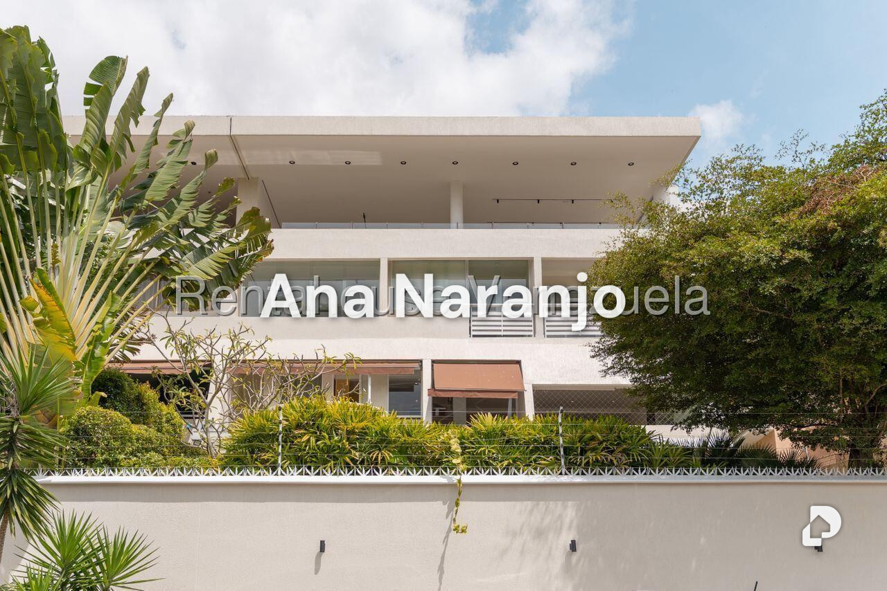 Apartamento en Santa Rosa de Lima, Caracas – 1
