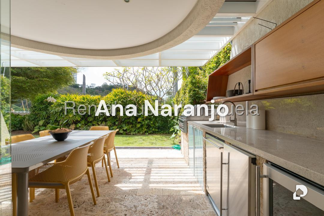 Apartamento en Santa Rosa de Lima, Caracas – 28