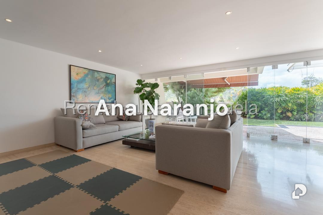 Apartamento en Santa Rosa de Lima, Caracas – 17