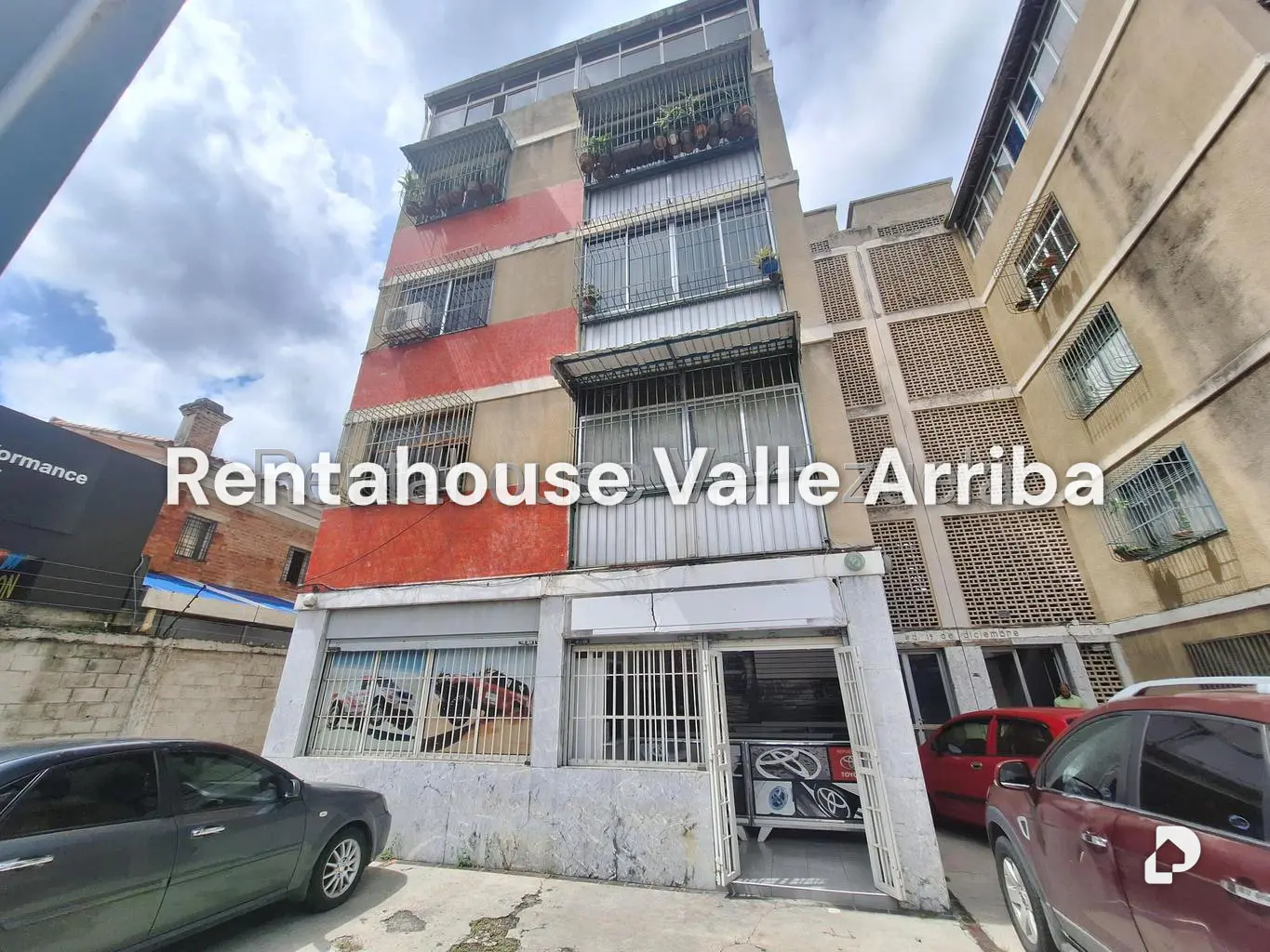 Local comercial en El Paraíso, Caracas – 22