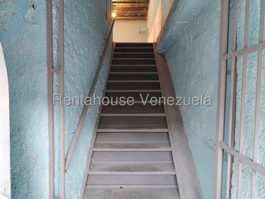 Commercial space in Avenida Cedeno, Valencia - 1