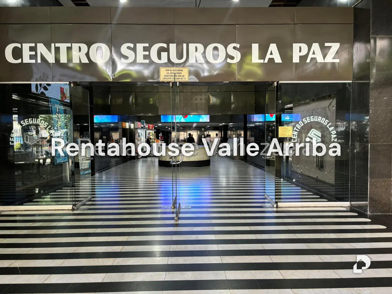 Local comercial en La California Norte, Caracas – 18