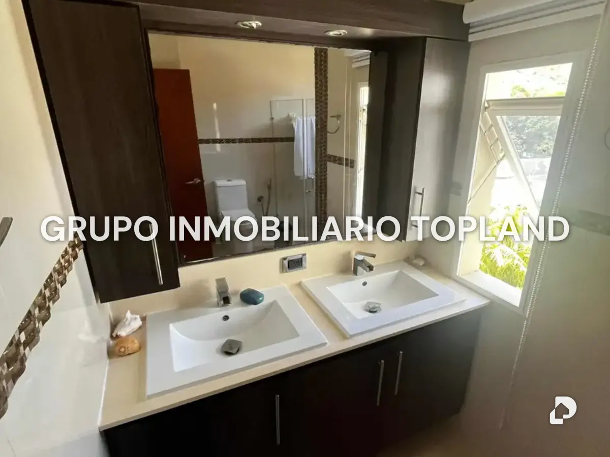 House in Pampatar – 12