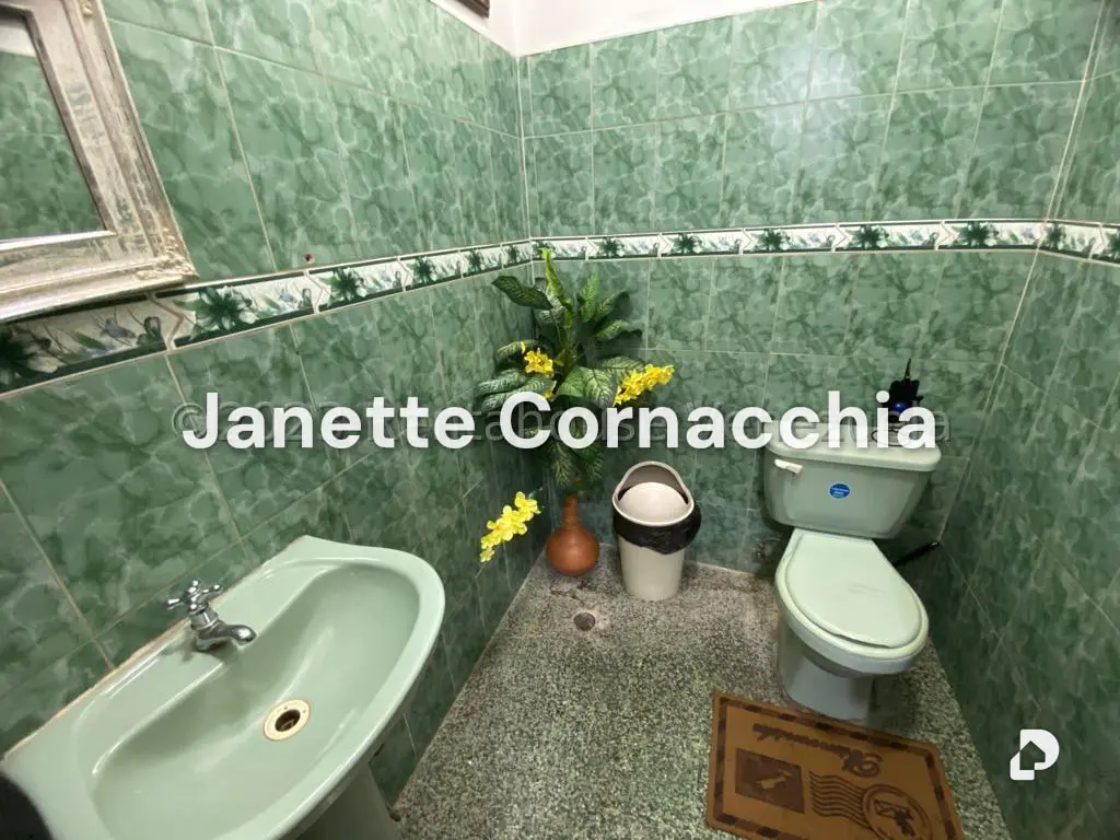 Casa en Santa Mónica, Caracas – 13