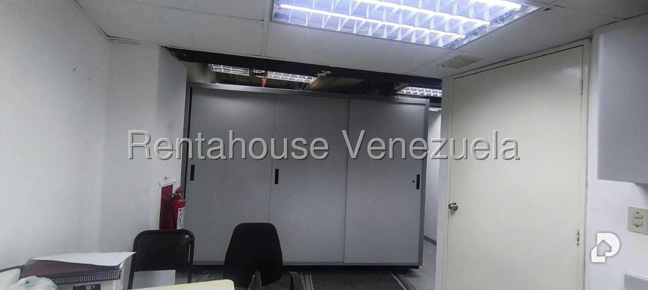 Local comercial en San Bernardino, Caracas – 14