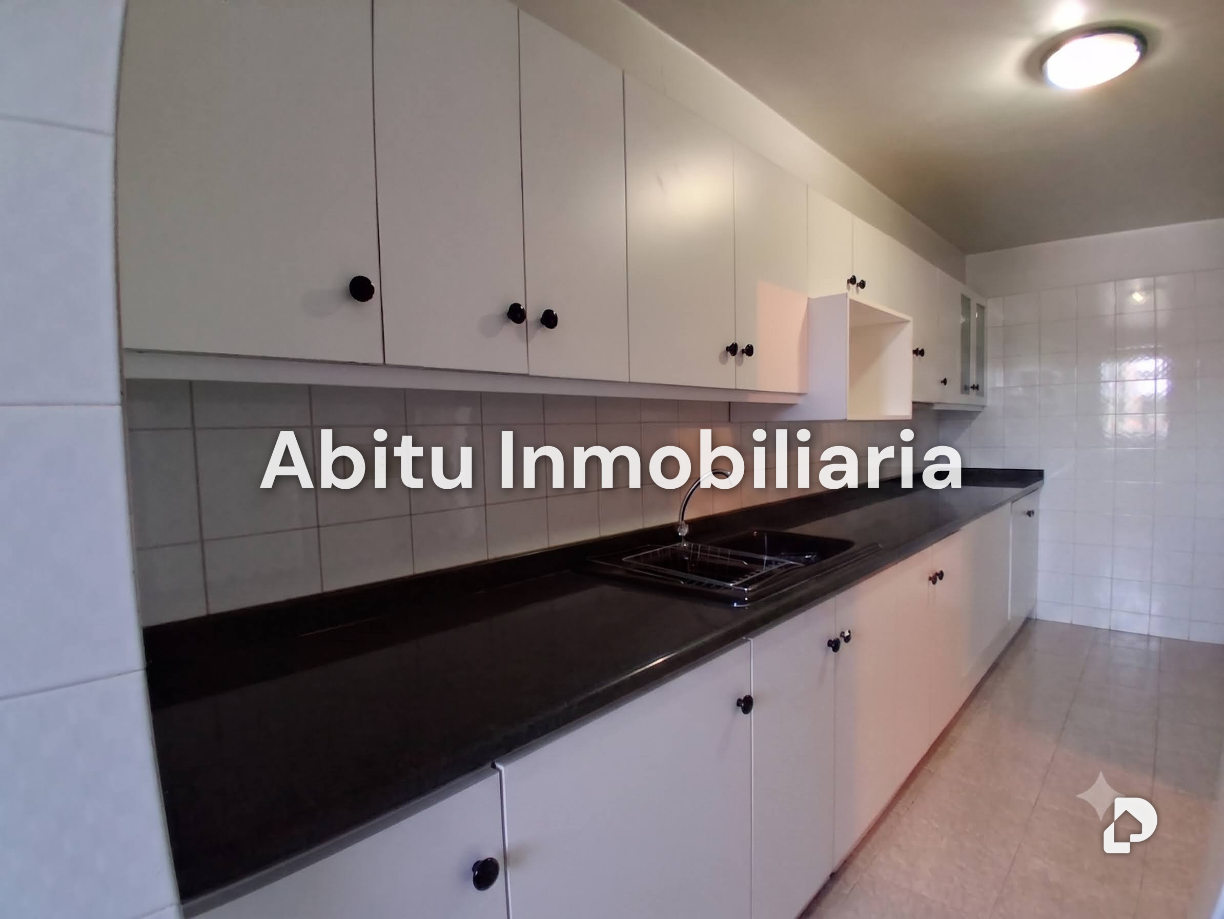 Apartamento en Guaicay, Caracas – 11