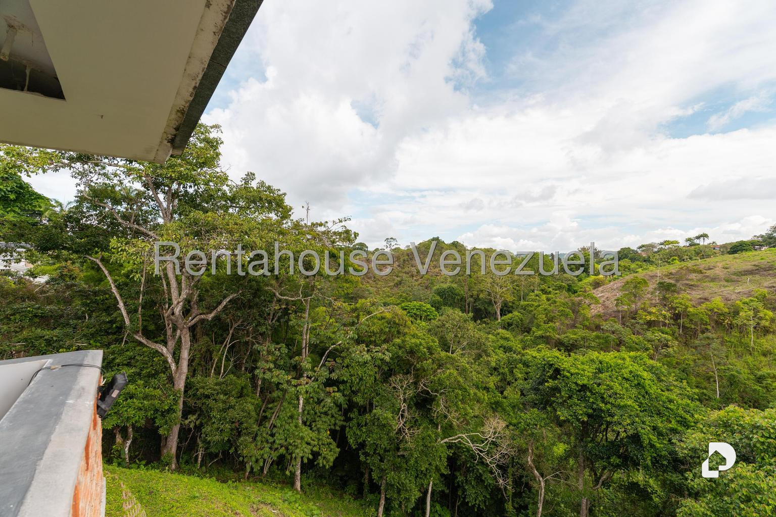 Casa en La Lagunita Country Club, Caracas – 11