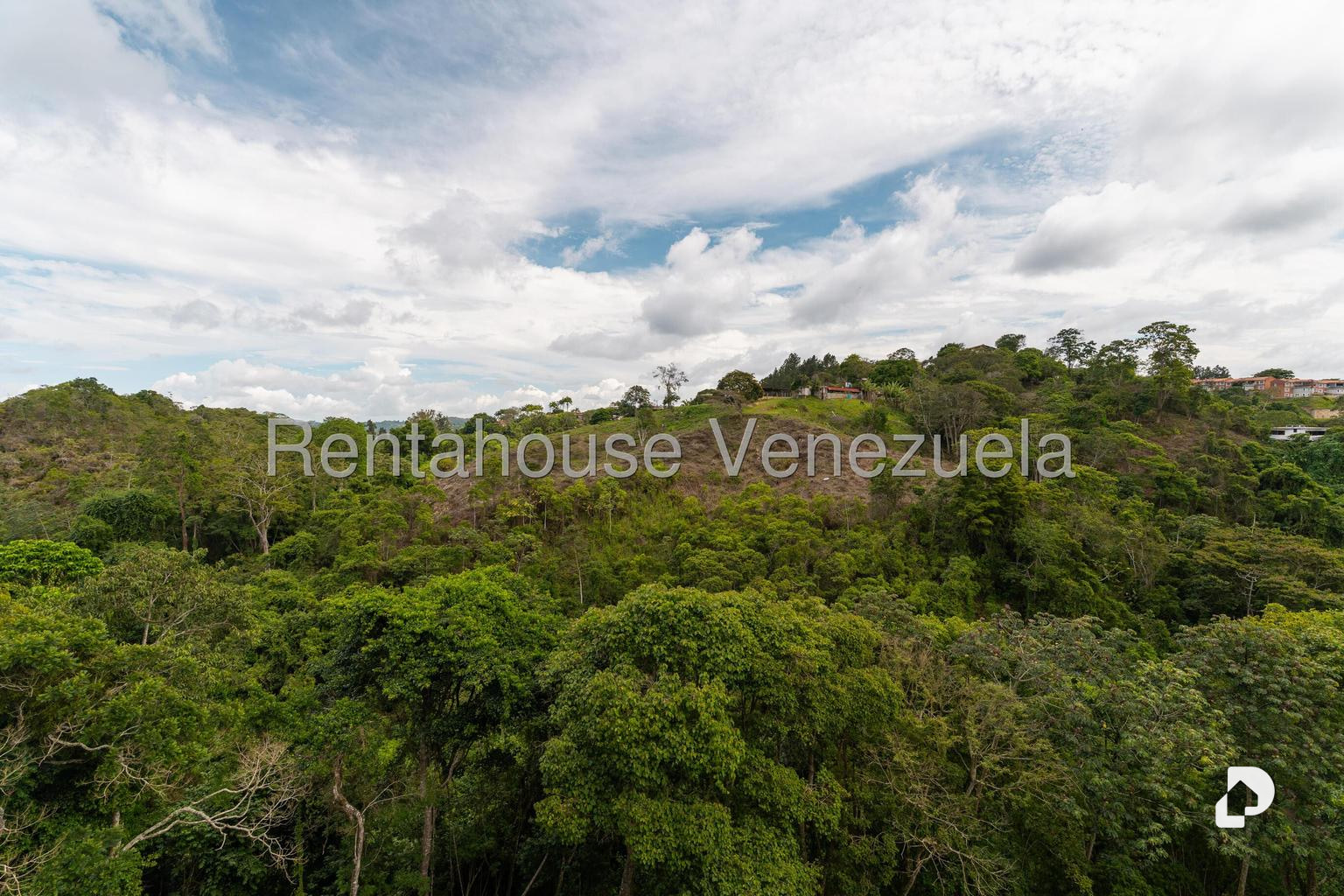 Casa en La Lagunita Country Club, Caracas – 9