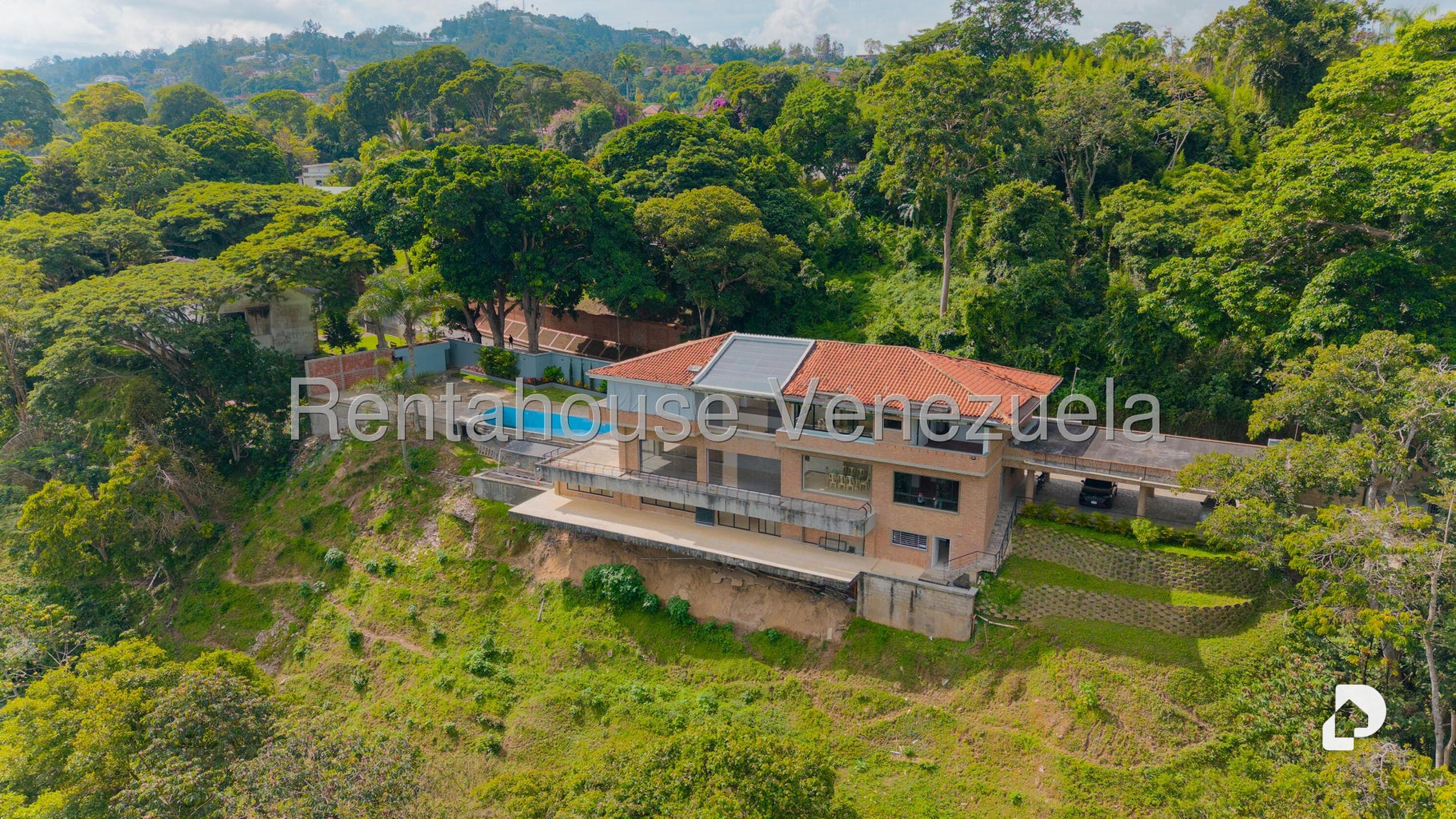 Casa en La Lagunita Country Club, Caracas – 2