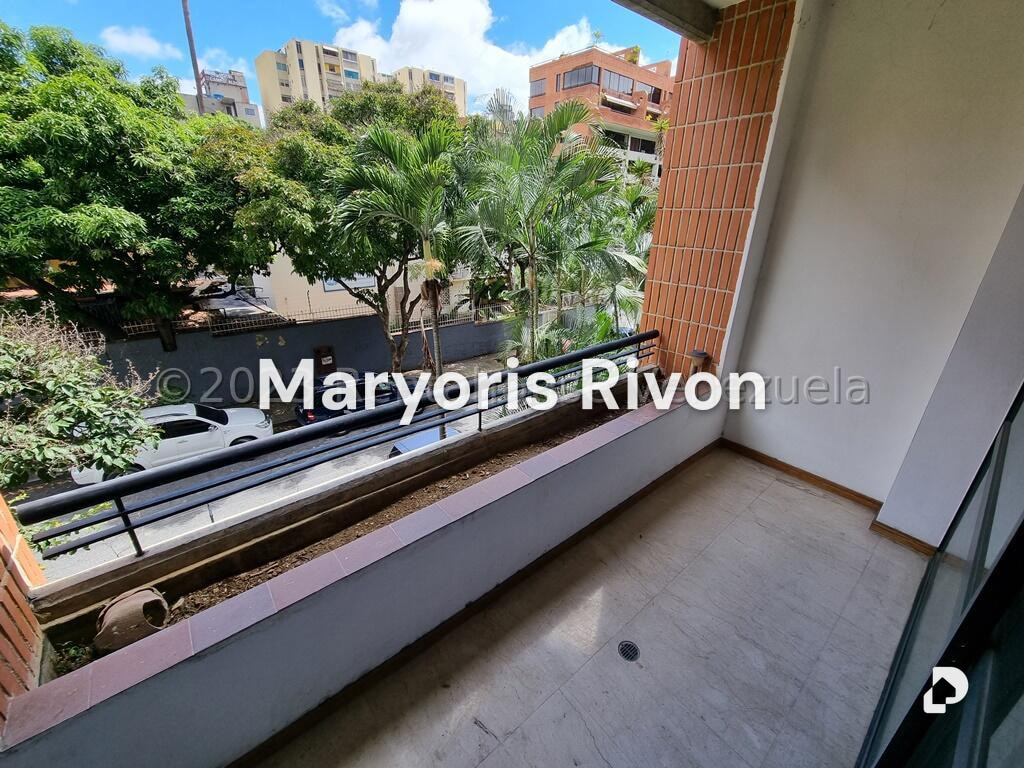 Apartamento en Campo Alegre, Caracas – 23