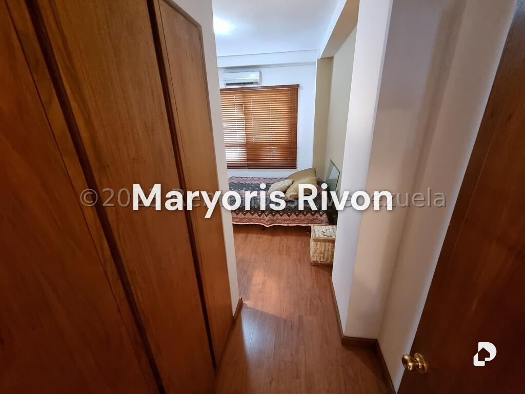 Apartamento en Campo Alegre, Caracas – 11