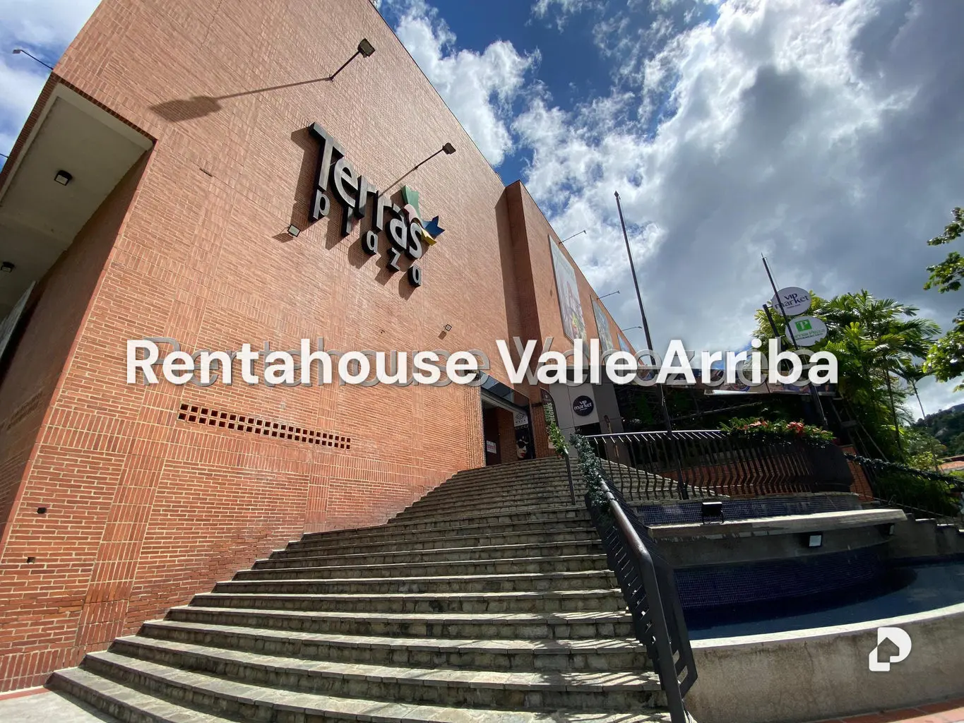 Local comercial en Terrazas del Club Hípico, Caracas – 1