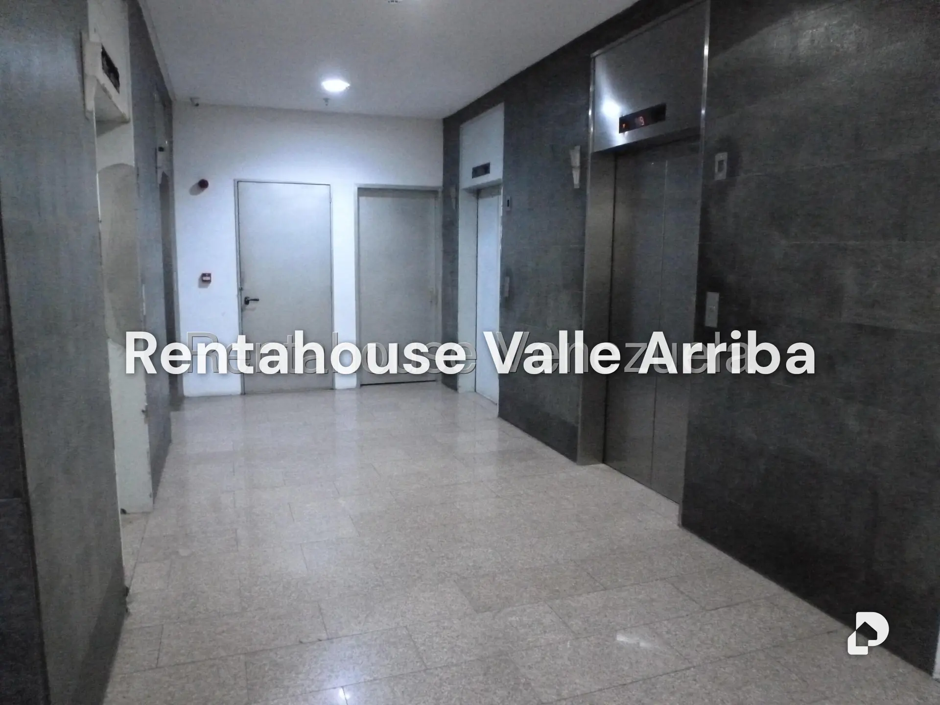 Oficina en Los Dos Caminos, Caracas – 6
