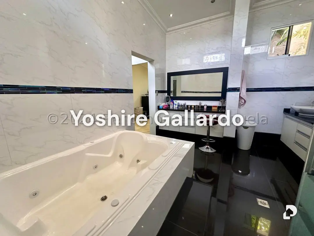Casa en El Picacho, San Antonio de Los Altos – 22